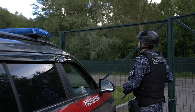 Московские росгвардейцы задержали граждан, нарушавших общественный порядок